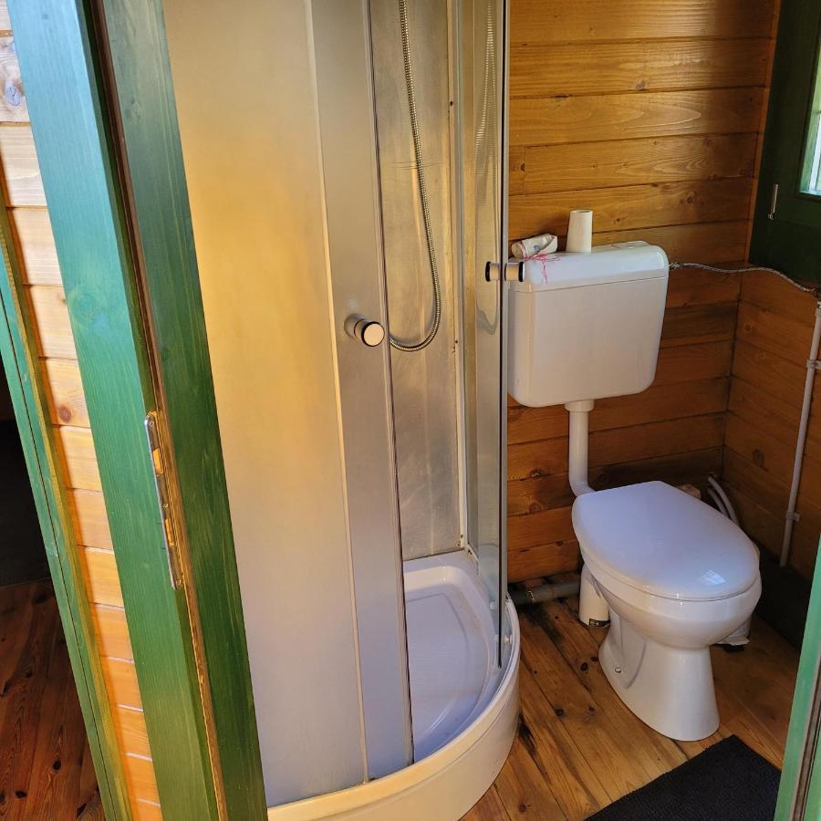 Roulotte Maisonthiers Blanot  Ngoại thất bức ảnh