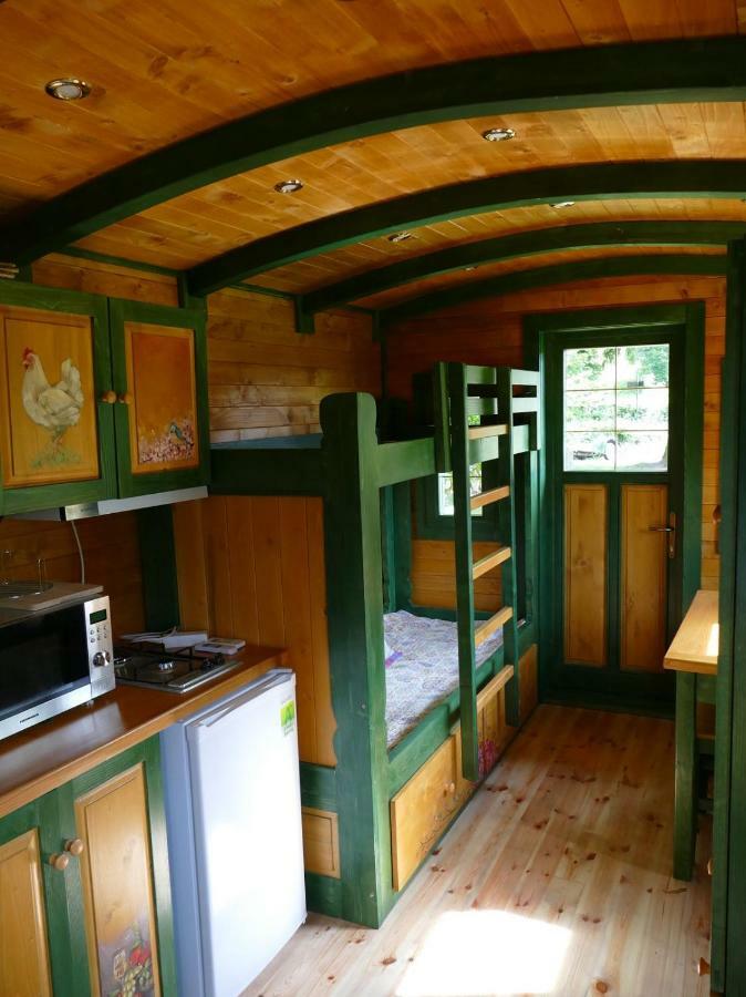 Roulotte Maisonthiers Blanot  Ngoại thất bức ảnh
