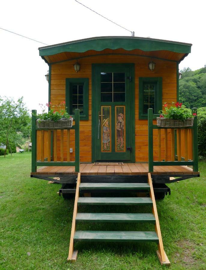 Roulotte Maisonthiers Blanot  Ngoại thất bức ảnh